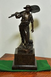 BRONZE SCULPTURE. Depicting a