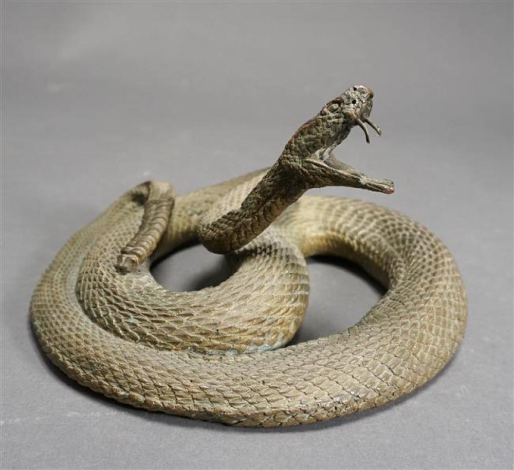 BRONZE SCULPTURE OF A STRIKING