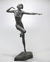 Bronze sculpture of a woman da