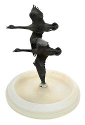 BRONZE SCULPTURE OF FLYING GEE