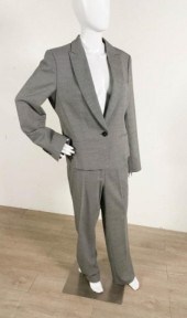 BROOKS BROTHERS PANT SUITLot i