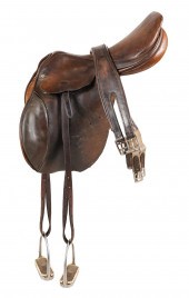 BROWN LEATHER ENGLISH RIDING S