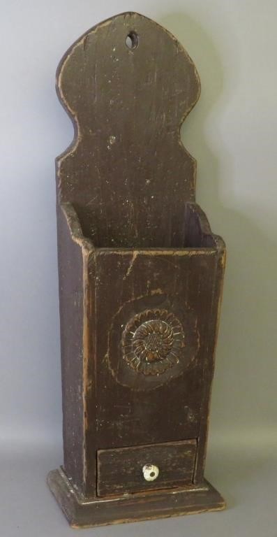 BROWN PAINTED TAVERN PIPE BOXca.