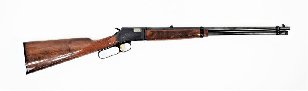 BROWNING BL-22 LEVER-ACTION RIFLE