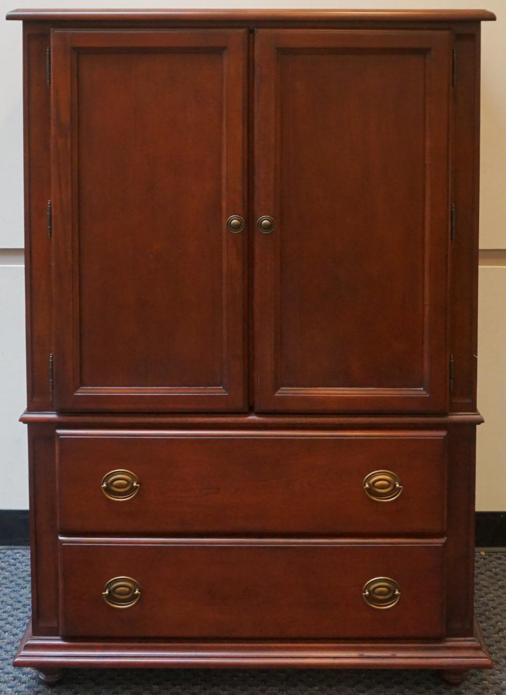 BROYHILL CHERRY FINISH