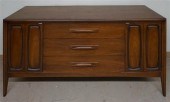 BROYHILL WALNUT 'EMPHASIS COLL