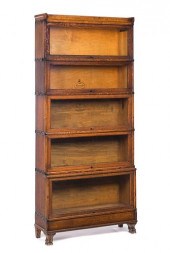 BRUEK CLAW FOOTED OAK BARRISTE