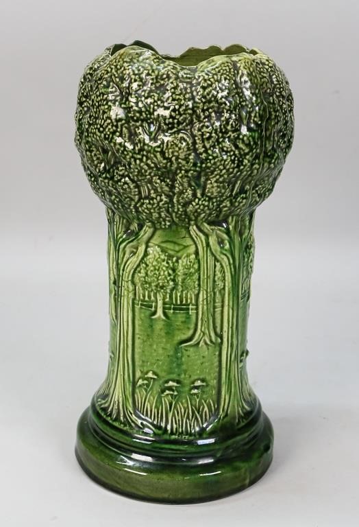 BRUSH MCCOY WOODLAND POTTERY