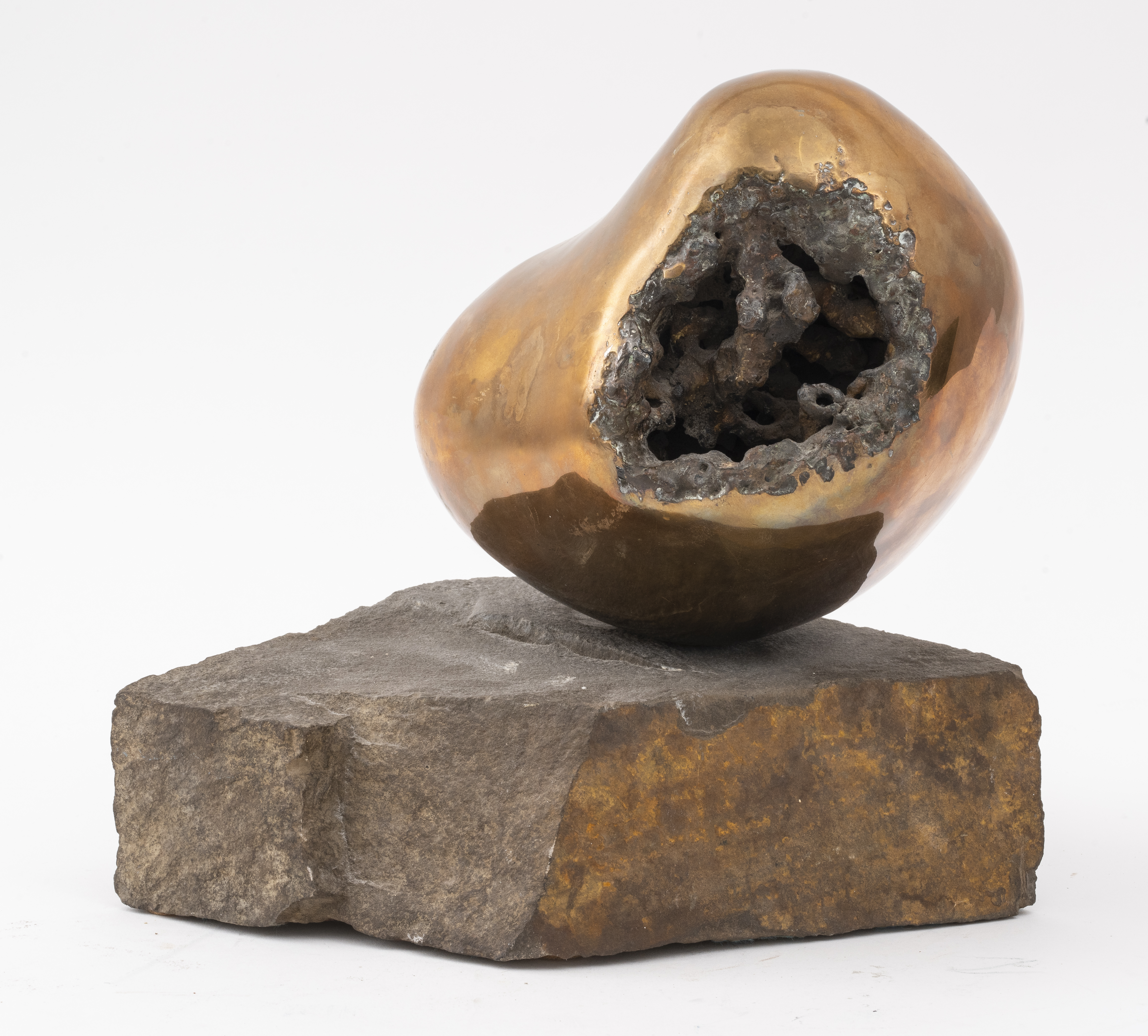 BRUTALIST MODERN SPHERE BRONZE