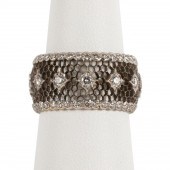 BUCCELLATI 18K WG & DIAMOND "T