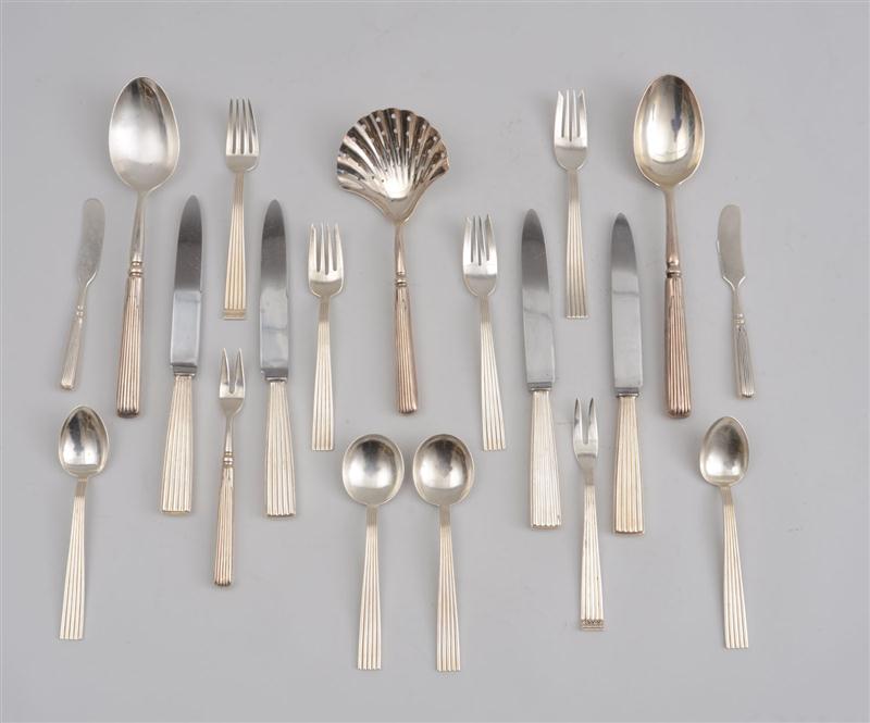 BUCELLATI SILVER FLATWARE SERVICE