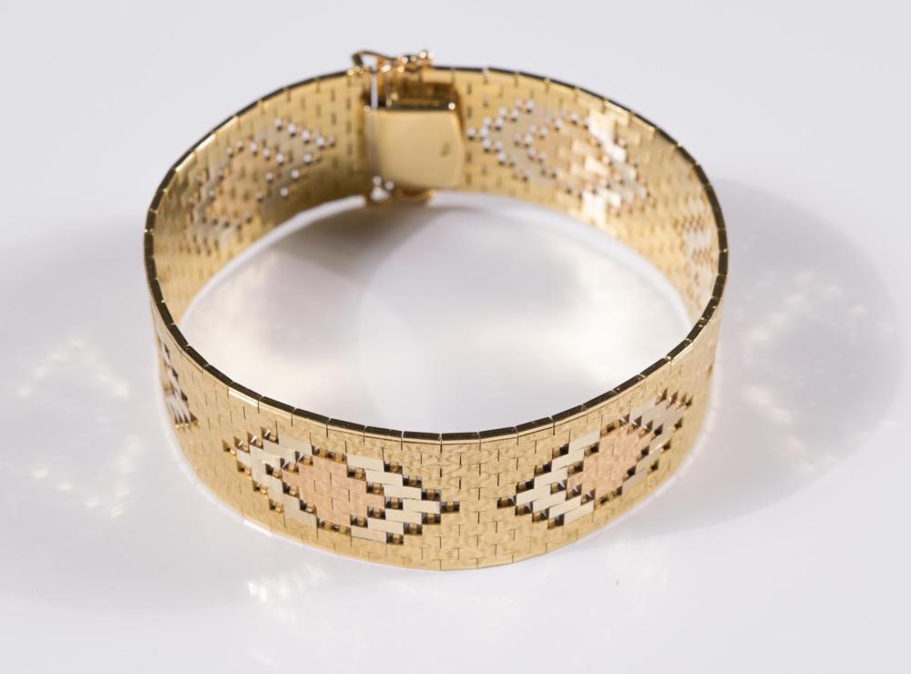 BUCHERER EIGHTEEN KARAT GOLD