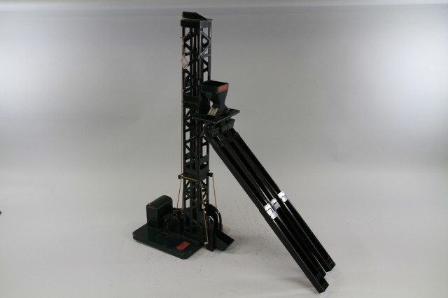 BUDDY 'L' HOISTING TOWER C. 1928-31