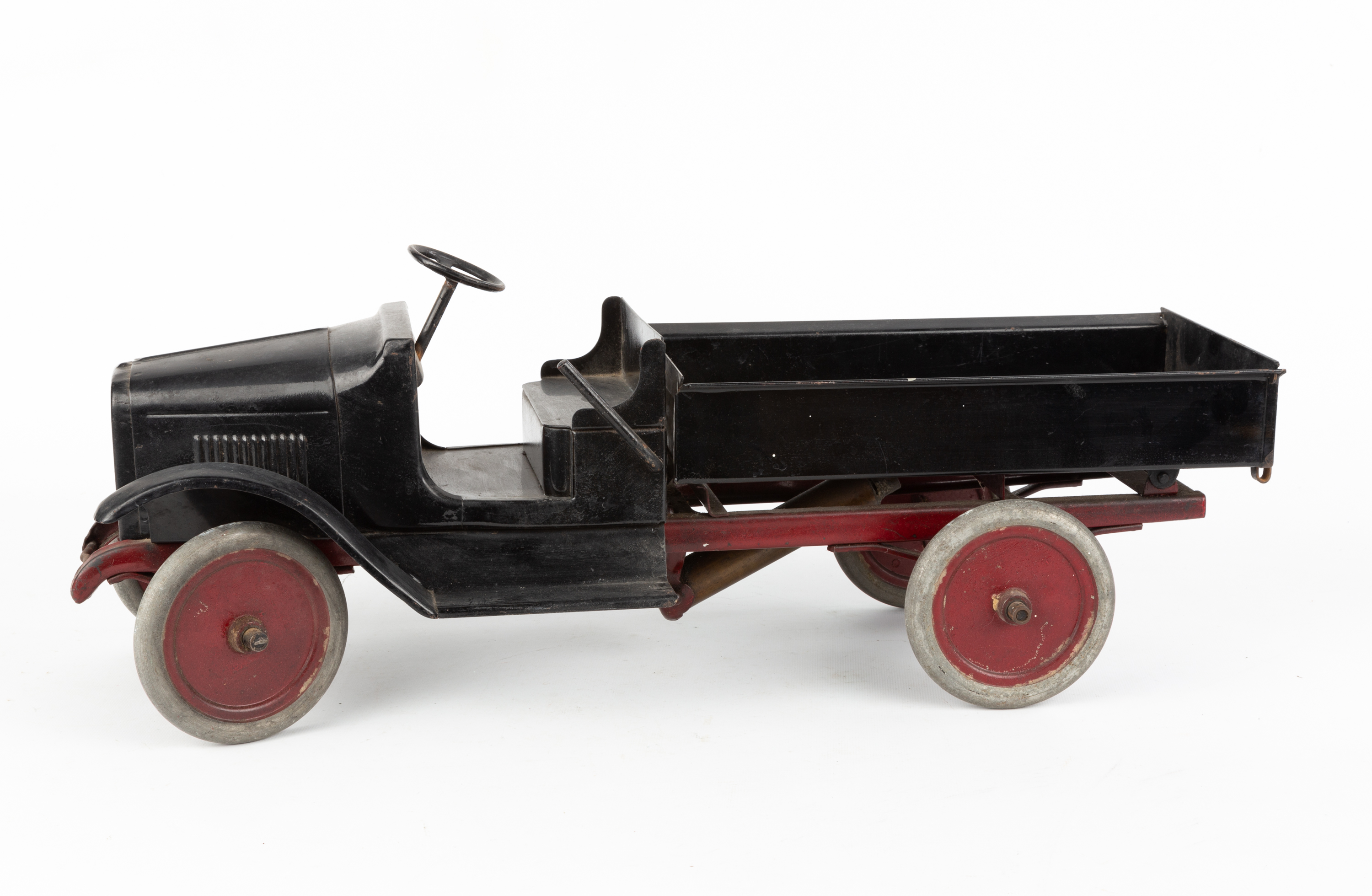 BUDDY L HYDRAULIC DUMP TRUCK