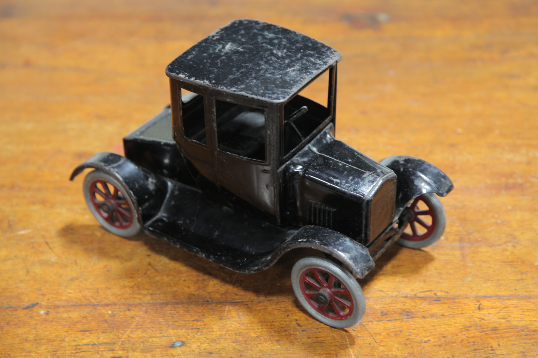 BUDDY L MODEL T TOY CAR.  Illinois