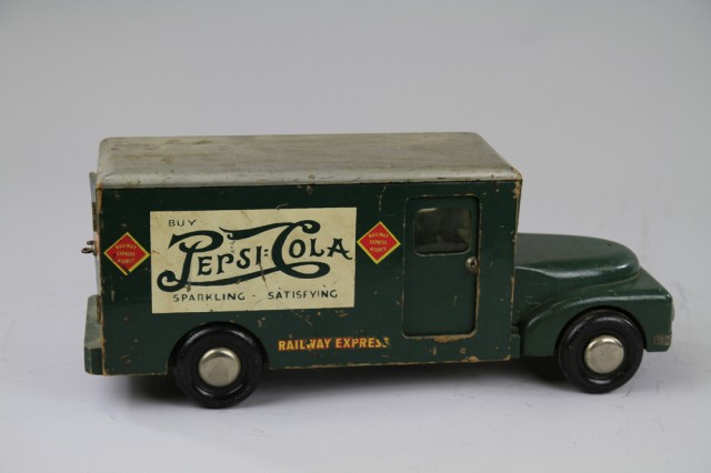 BUDDY 'L' REA TRUCK WITH PEPSI COLA