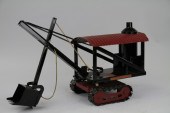 BUDDY 'L' STEAM SHOVEL ON TREA