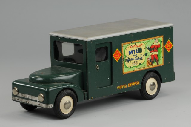 BUDDY 'L' WOODEN RAILWAY EXPRESS C.