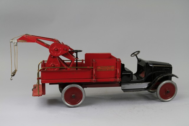 BUDDY 'L' WRECKER Pressed steel