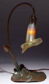 Buffalo Bronze Boudoir Lamp wi