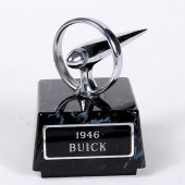 BUICK MASCOT/HOOD ORNAMENT1946