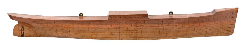 BUILDER'S PLATING HALF HULL MODEL