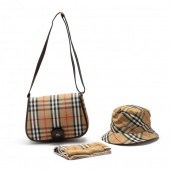 BURBERRY ACCESSORY GROUP All i