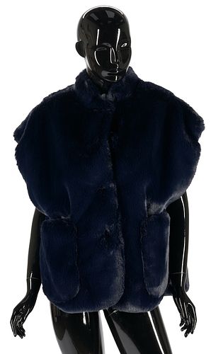 BURBERRY OVERSIZED NAVY FAUX FUR