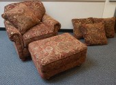BURGUNDY AND GOLD PAISLEY UPHO