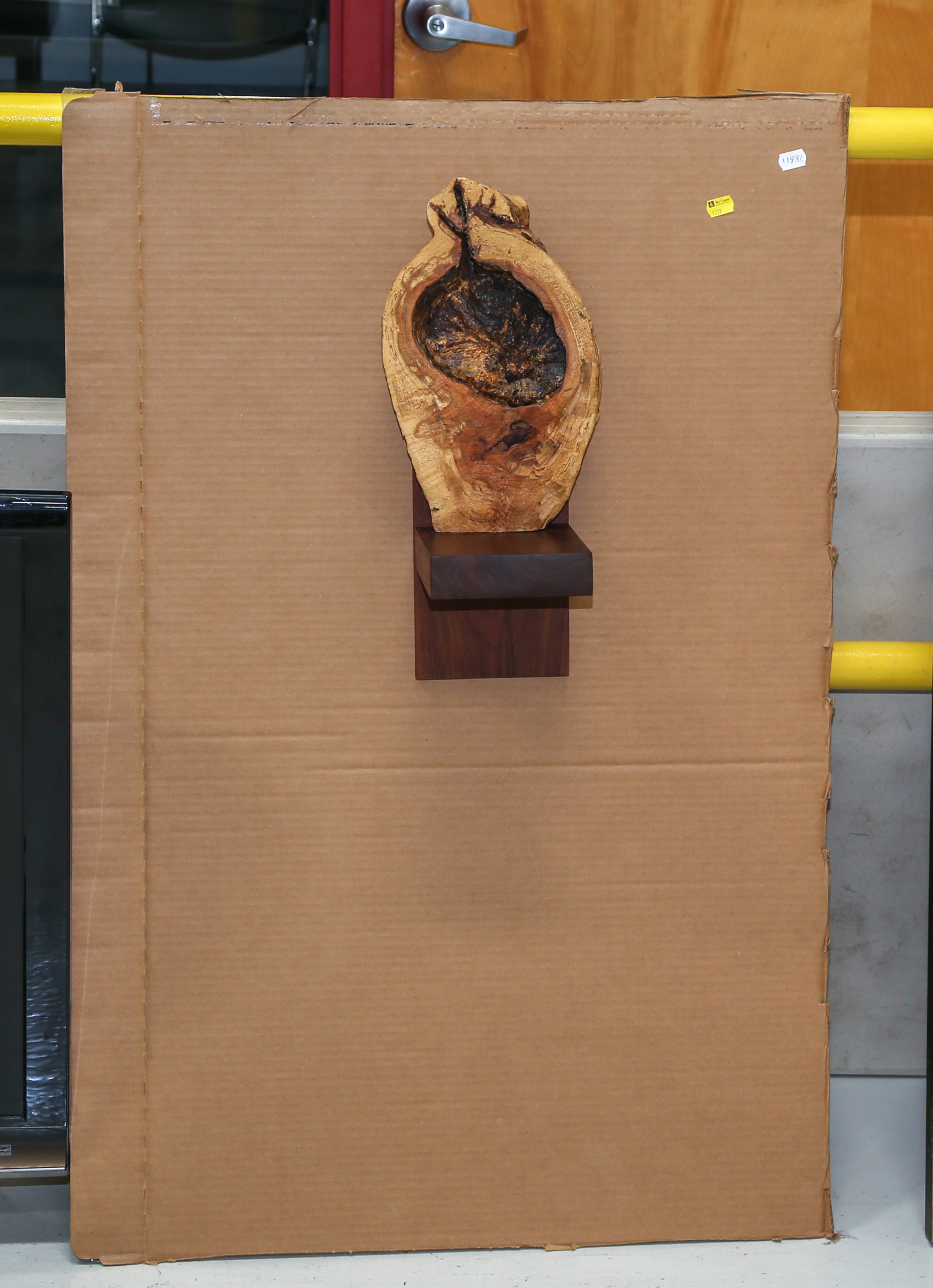 BURLWOOD WALL BRACKET .