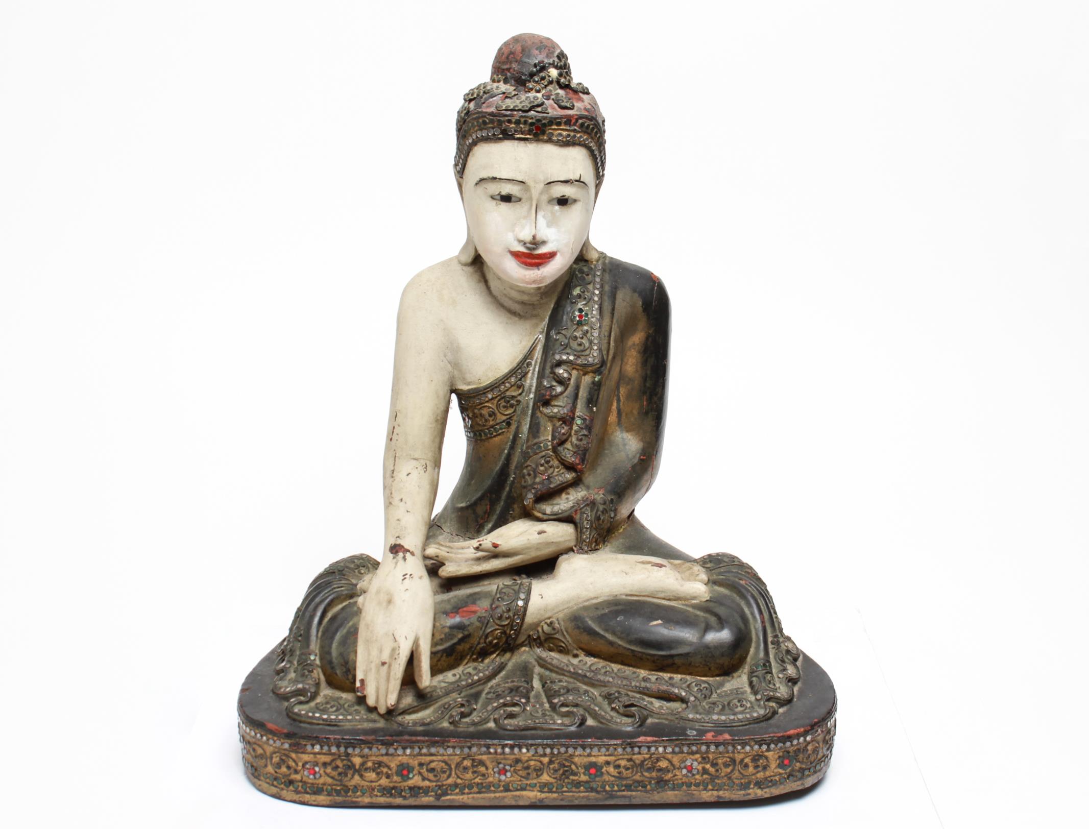 BURMESE MANNER SEATED BUDDHA