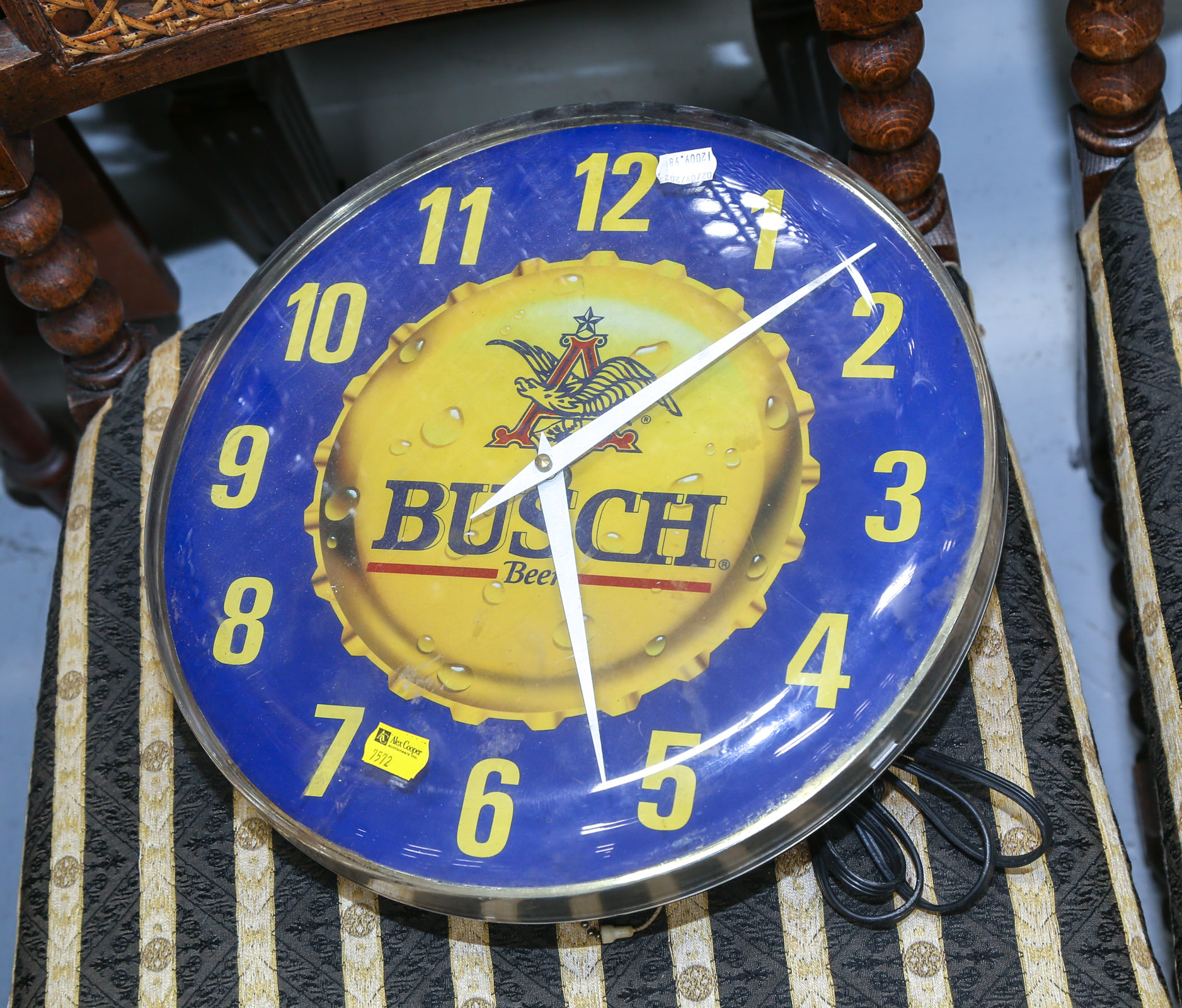 BUSCH BEER ADVERTISING WALL CLOCK