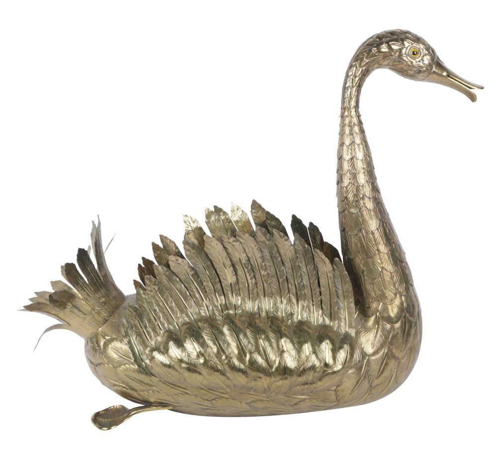 BUSTAMANTE-STYLE METAL SWAN