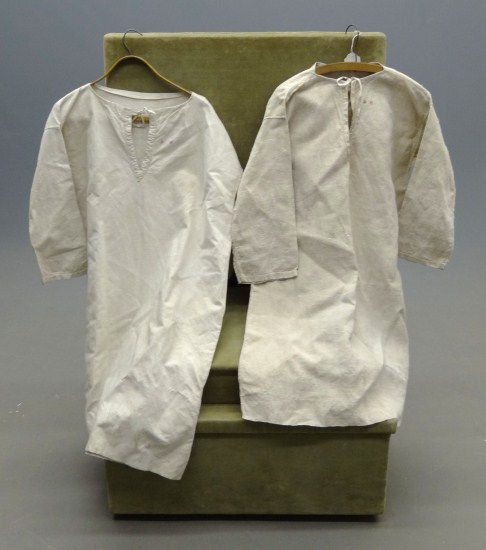 C. 1810-20 homespun body schiffs.