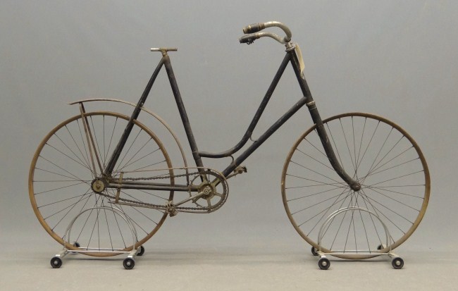 C. 1890 ''The Northhampton'' female