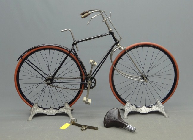 C. 1890 Victor Model C spring