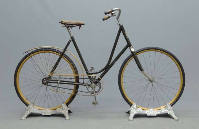 C. 1898 Graphic Pneumatic Lady's