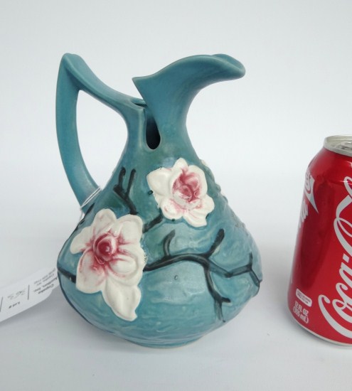 C. 1940' s Roseville ''Magnolia'' 6