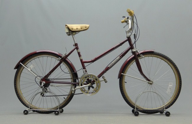 C. 1985 Huffy Tourister lightweight