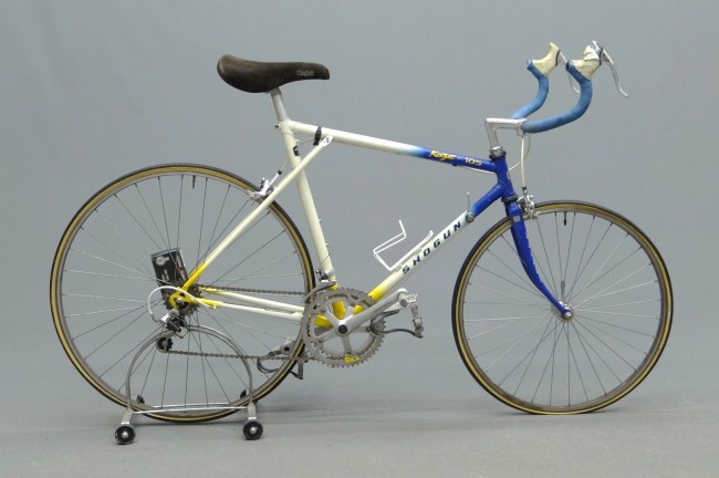 C. 1985 Shogun men's 10 speed