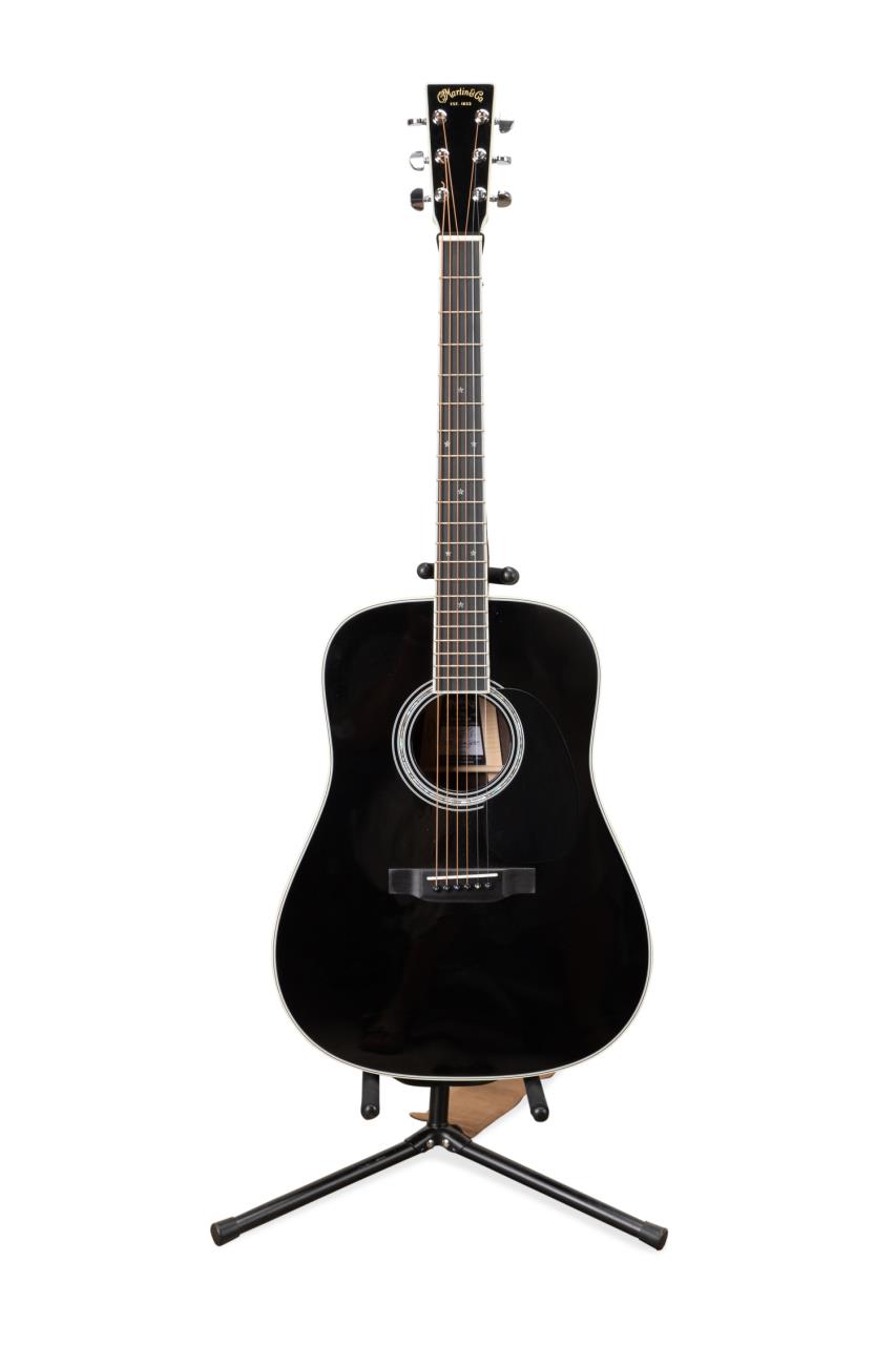 C F MARTIN D-35 JOHNNY CASH