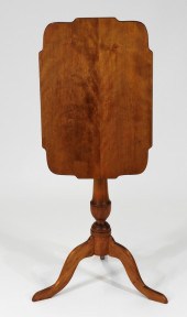 C.1800 NEW ENGLAND MAPLE SNAKE