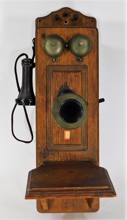 C.1905 KELLOG OAK WALL MOUNTED