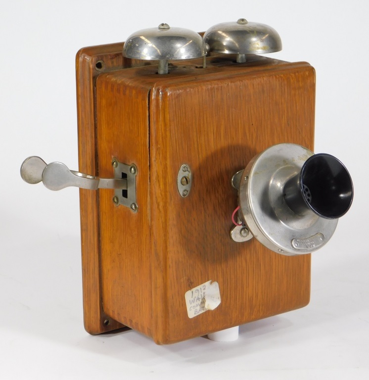 C.1907 WESTERN ELECTRIC WOODEN