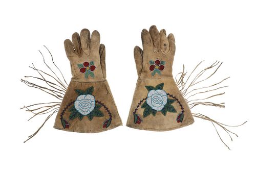 CA. 1900- UTE INDIAN BEADED HIDE