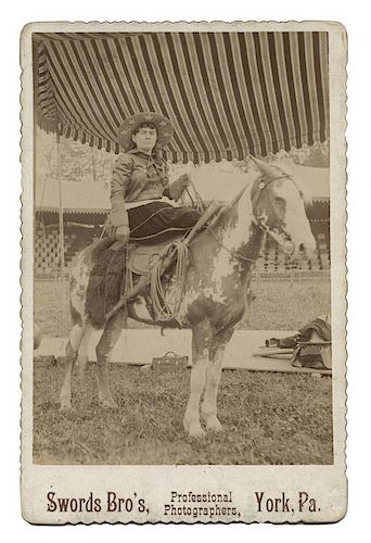CABINET CARD PHOTO OF NETTIE