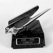CADILLAC MASCOT/HOOD ORNAMENT1