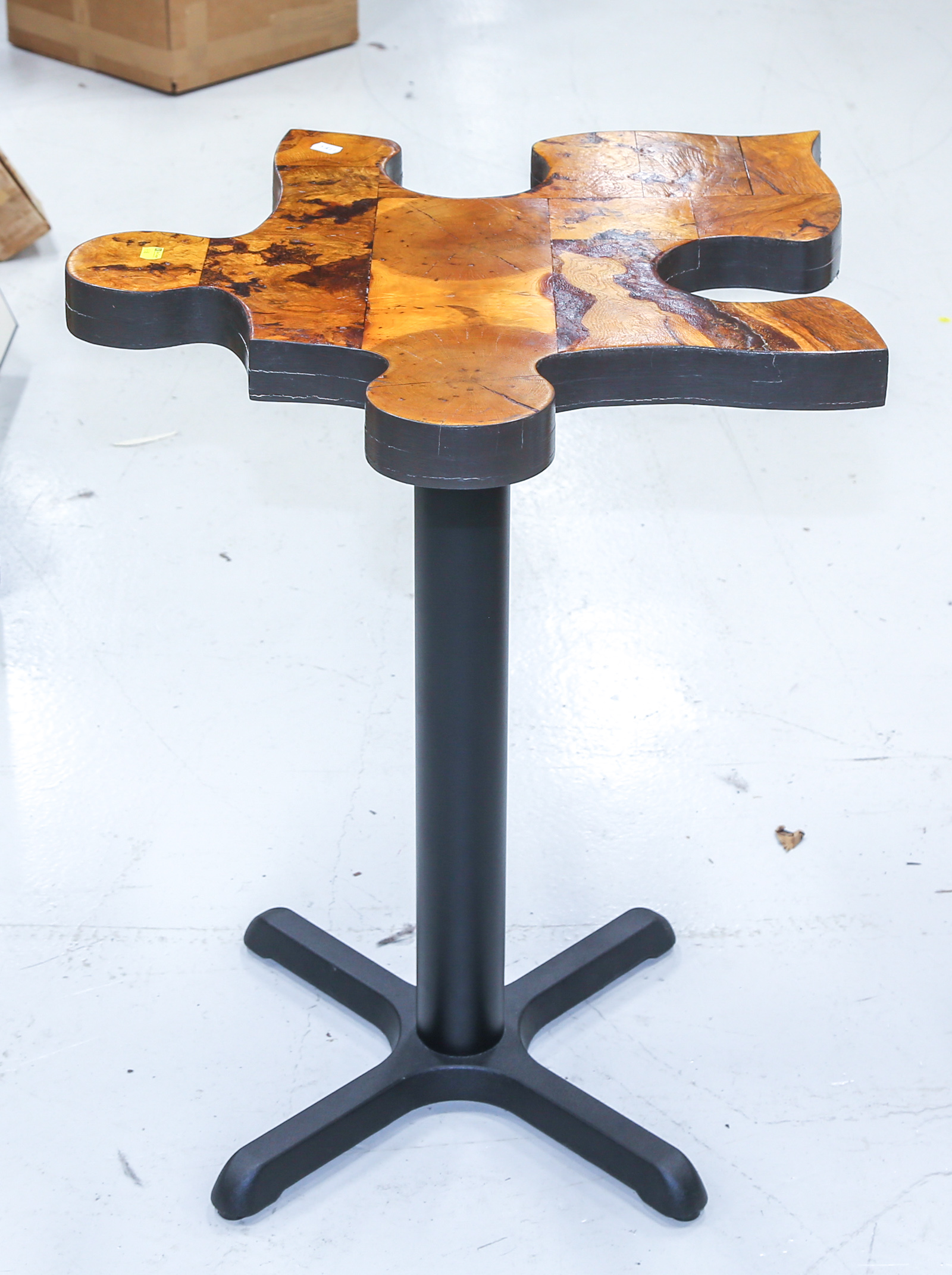 CAFE TABLE WITH JIGSAW-PUZZLE-PIECE