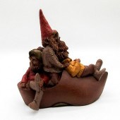 CAIRN STUDIOS FIGURINE, WINKIN