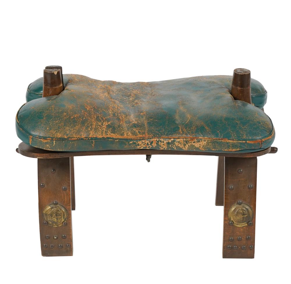 CAMEL SADDLEwith green leather